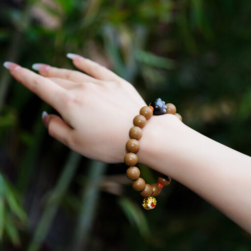 Lucky Cat Paw & Lion Dance Incense Bead Bracelet 10mm